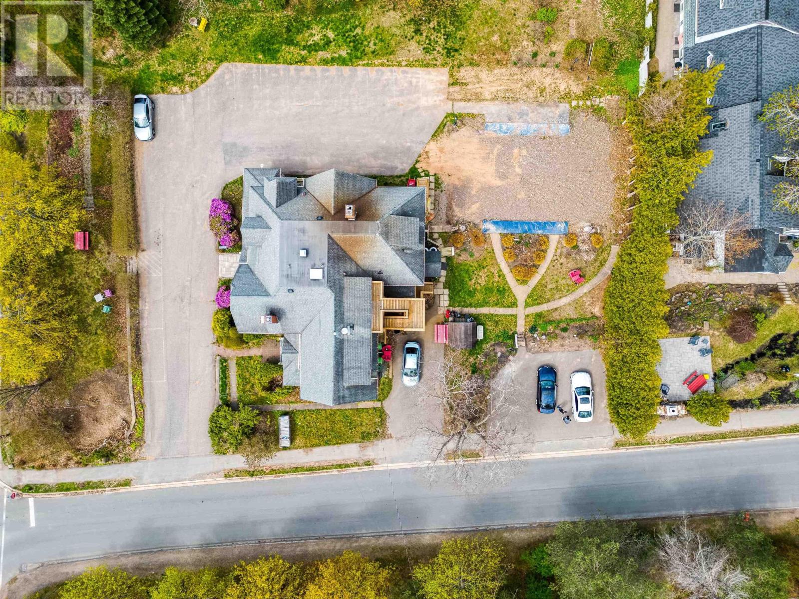 For sale 600 Main Street, Wolfville, Nova Scotia B4P1E8 202310885