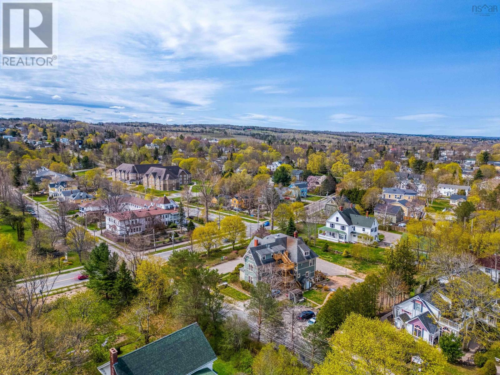 For sale 600 Main Street, Wolfville, Nova Scotia B4P1E8 202310885