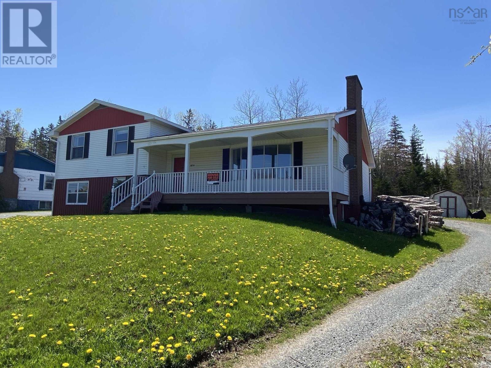 For sale 4274 Highway 4, Lower South River, Nova Scotia B2G2L4
