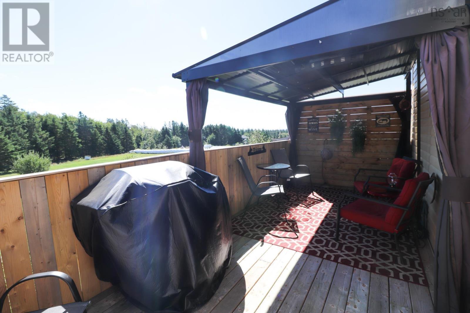 For sale 40 LORNADA Drive, Onslow Mountain, Nova Scotia B6L6L4