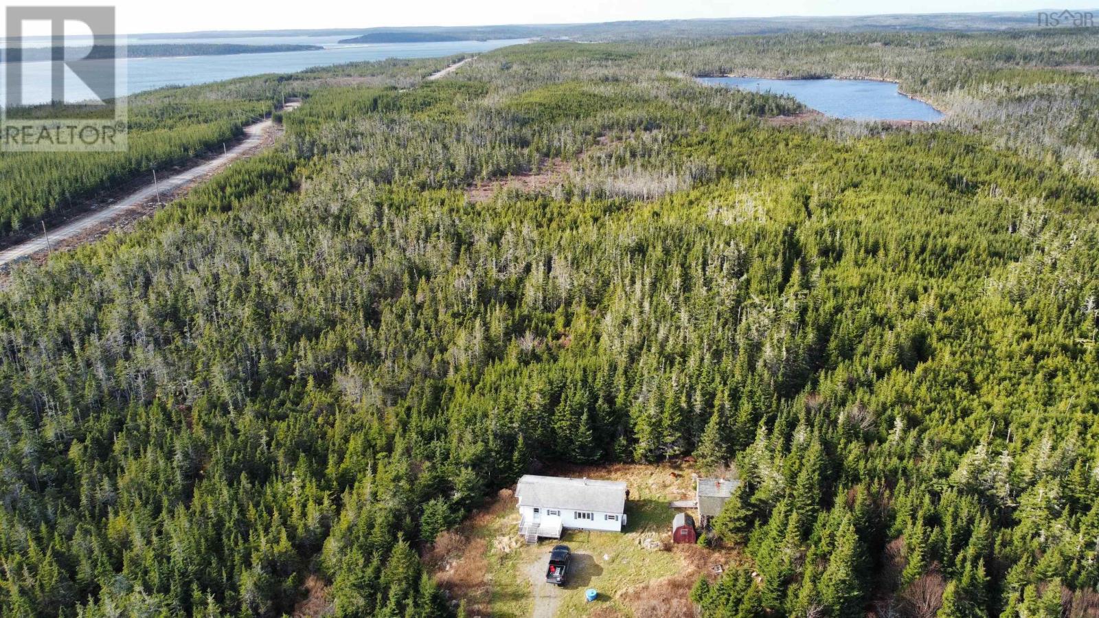 For sale 22 Beach View Drive, Port Bickerton, Nova Scotia B0J1A0 202226713 REALTOR.ca