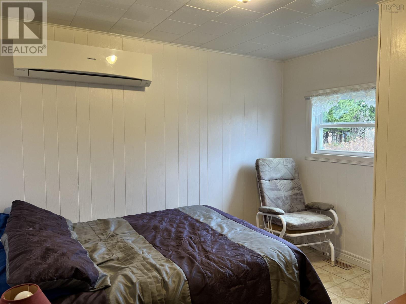 For sale 22 Beach View Drive, Port Bickerton, Nova Scotia B0J1A0