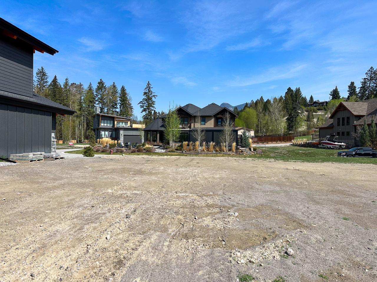 For sale Lot 13 WINDERMERE ROAD, Invermere, British Columbia V0B2L0