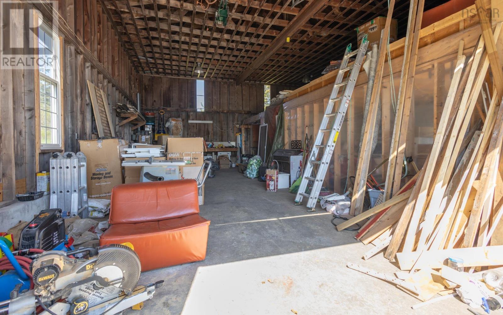 For sale 600 Highway 335, West Pubnico, Nova Scotia B0W3S0 202310307