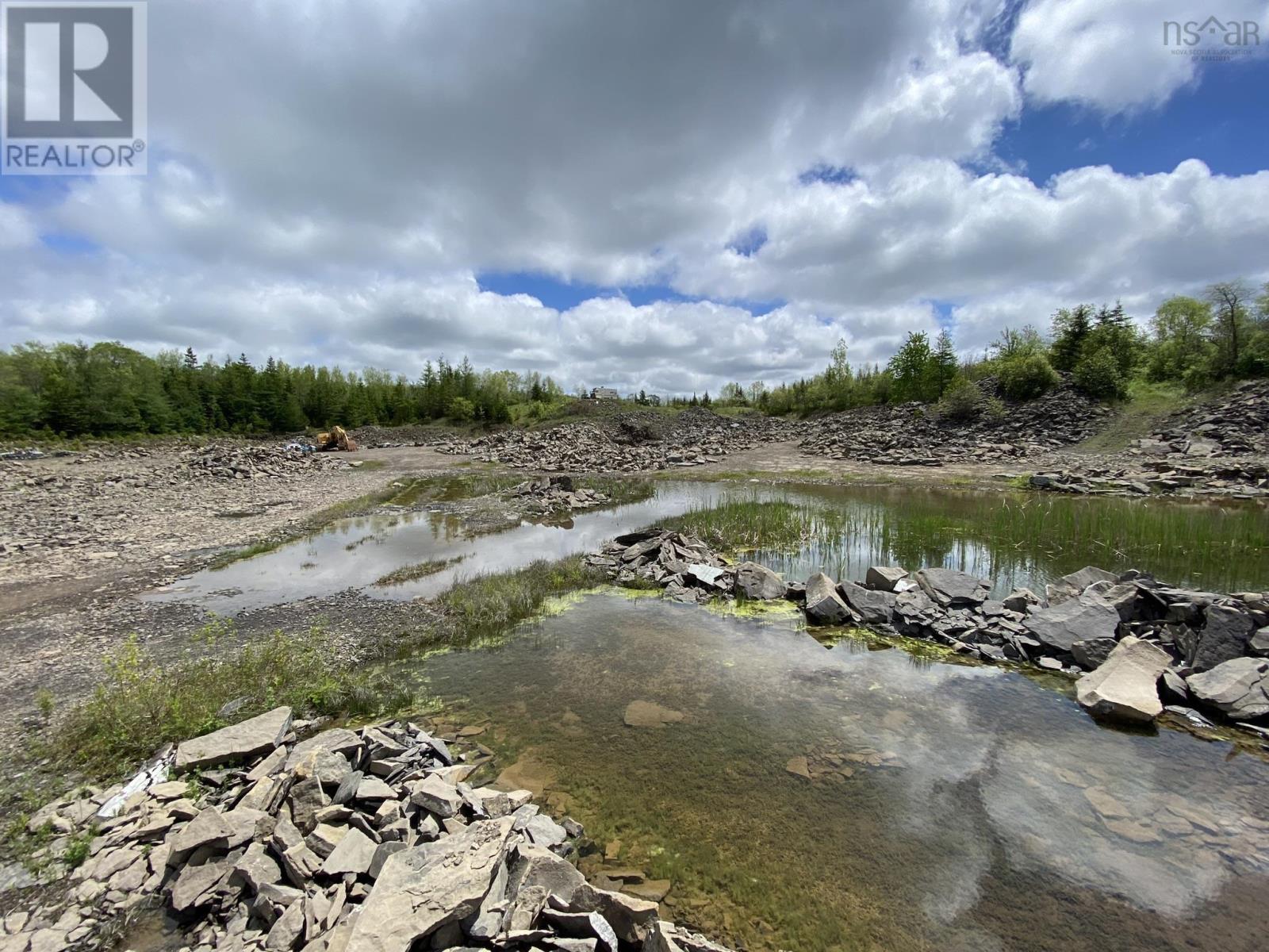 For sale 680 Conrod Road, Middle Musquodoboit, Nova Scotia B0N1X0