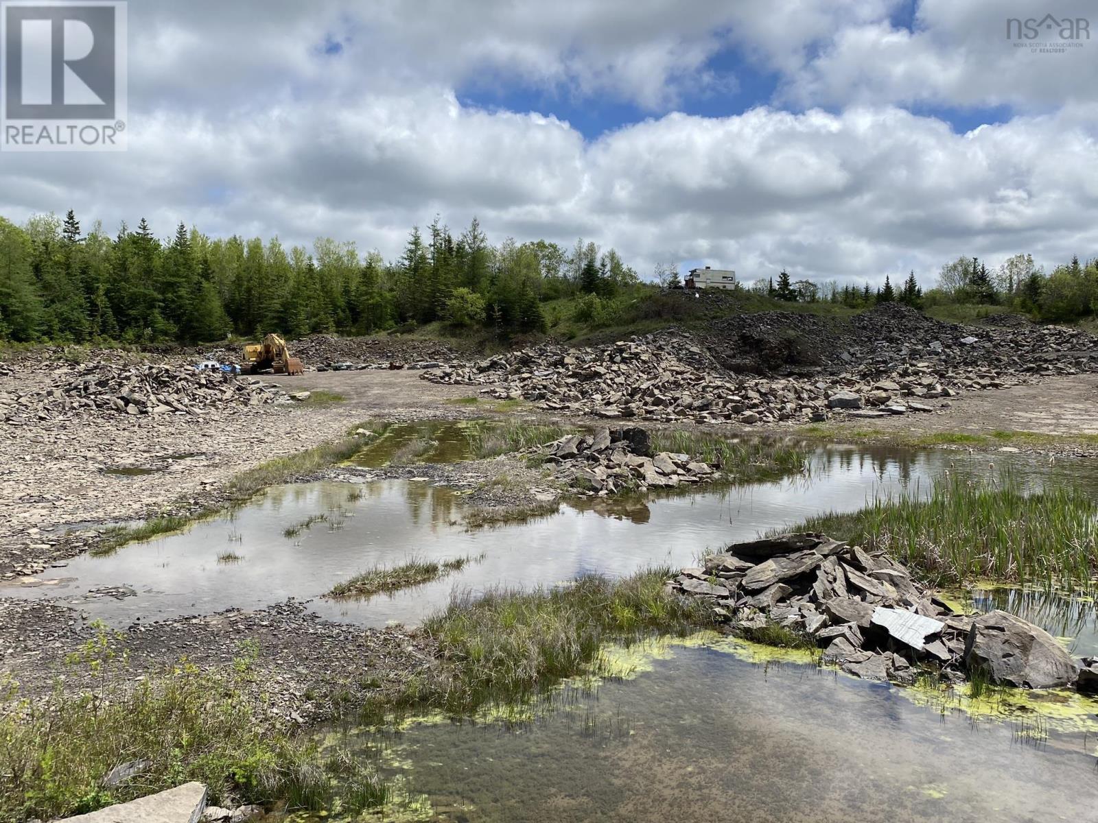 For sale 680 Conrod Road, Middle Musquodoboit, Nova Scotia B0N1X0