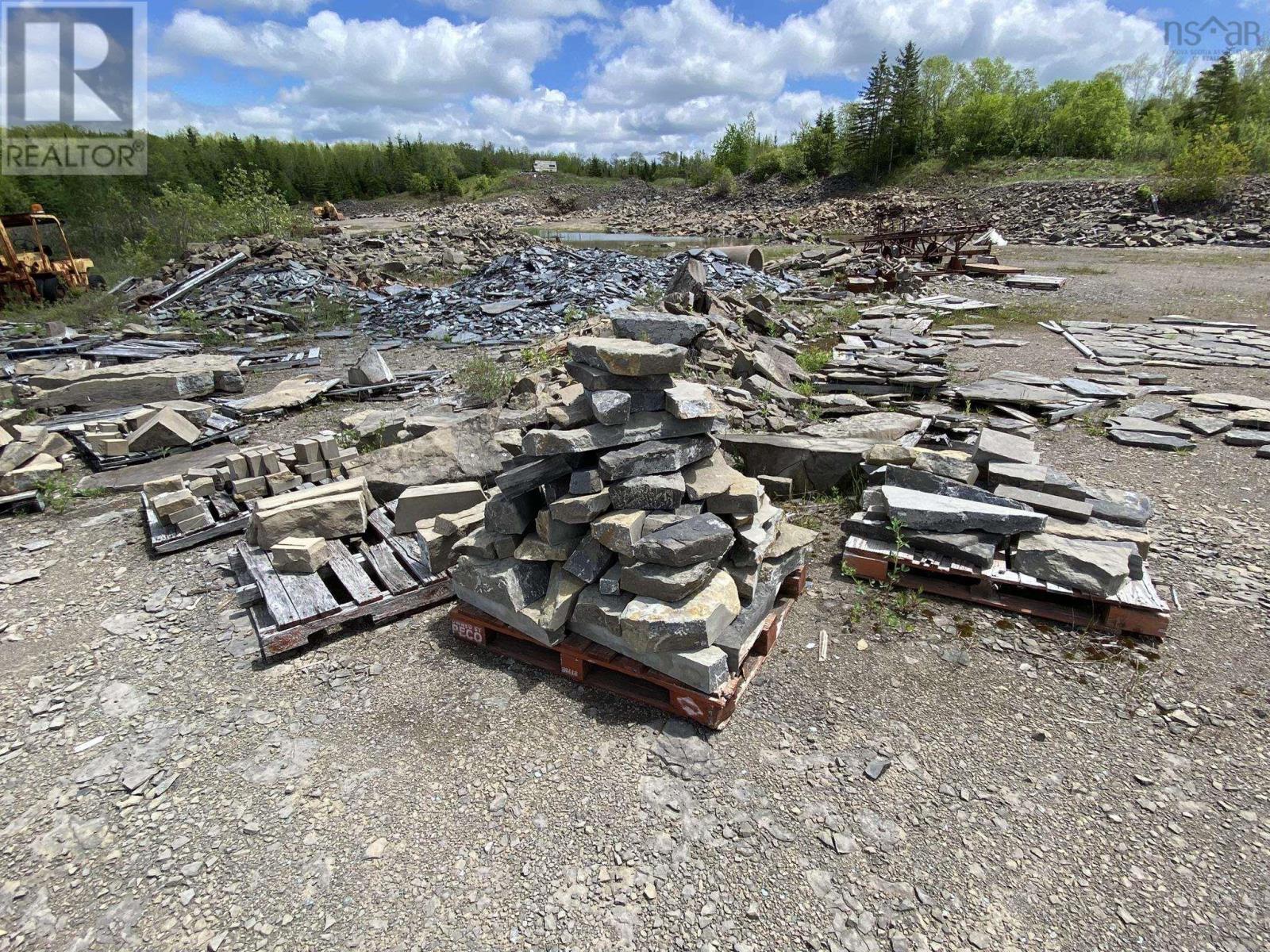 For sale 680 Conrod Road, Middle Musquodoboit, Nova Scotia B0N1X0