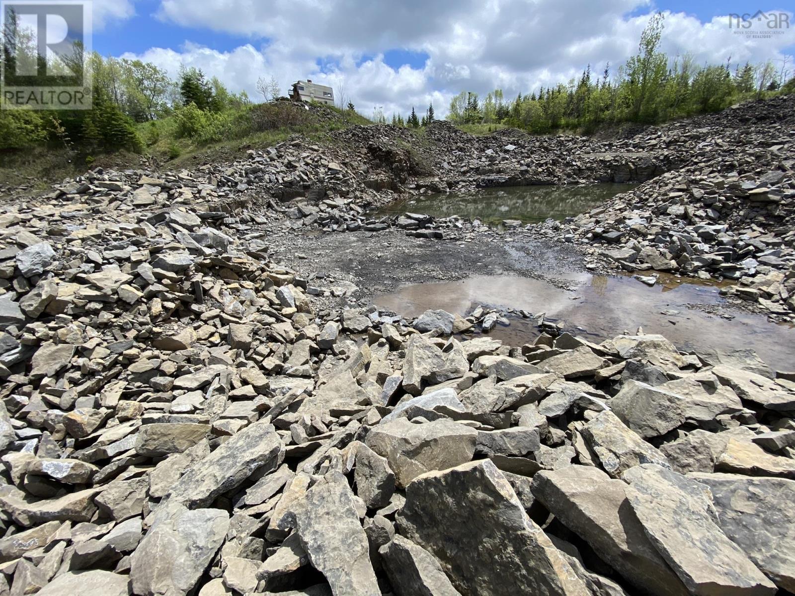 For sale 680 Conrod Road, Middle Musquodoboit, Nova Scotia B0N1X0