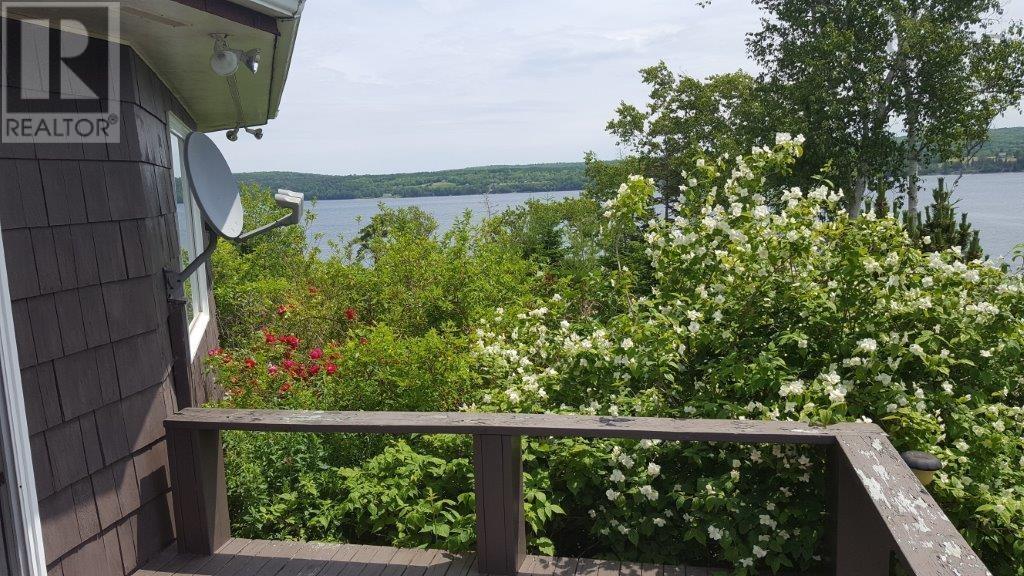 For sale 812 Plaister Mines Road, Baddeck, Nova Scotia B0E1B0
