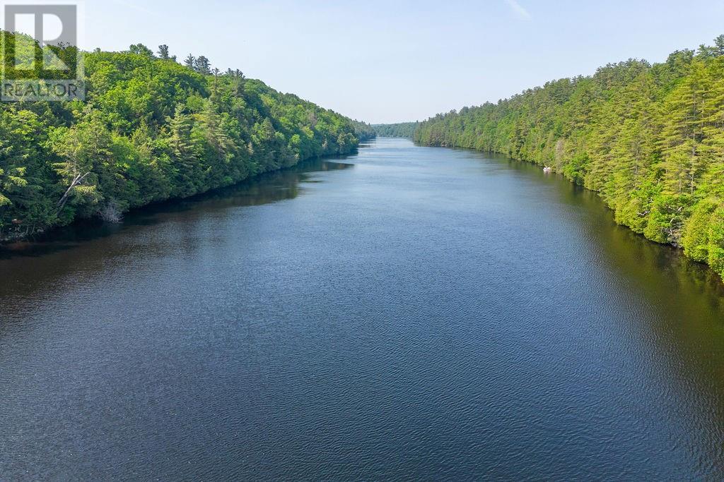 For sale 02 LOWER SPRUCE HEDGE ROAD, Burnstown, Ontario K0J1G0