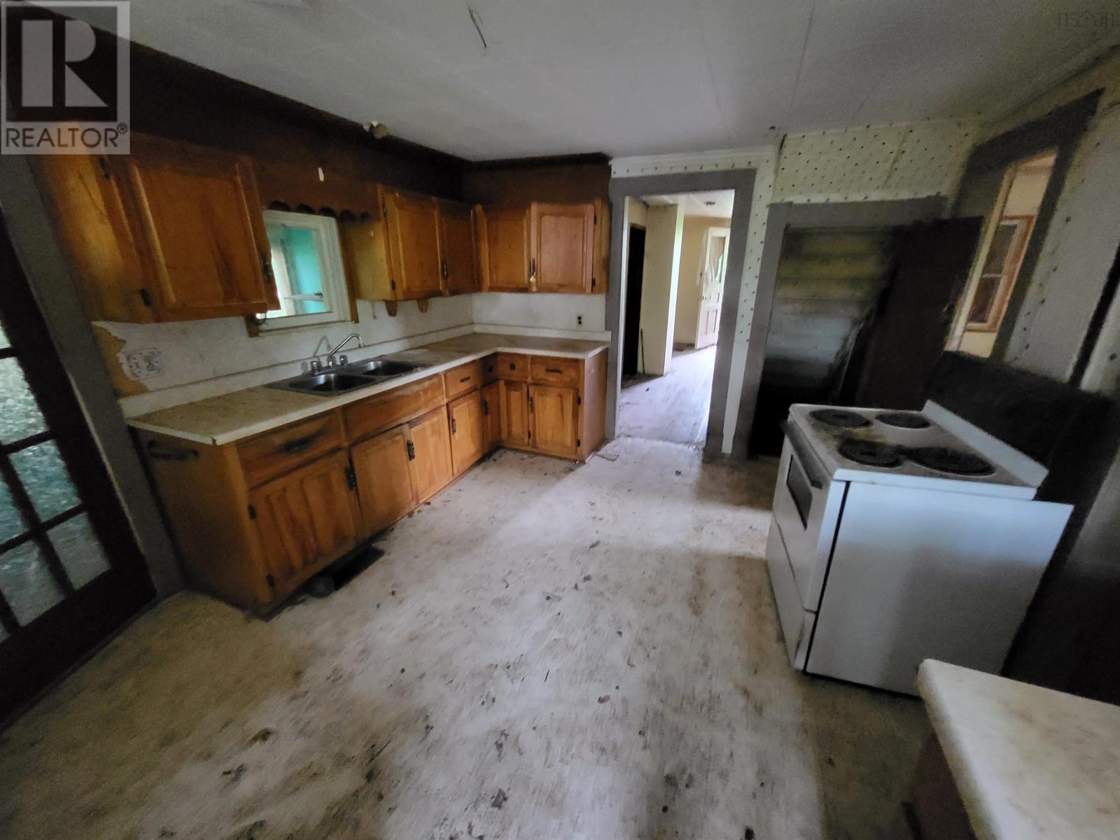 For sale 46 McGee Street, Springhill, Nova Scotia B0M1X0 202312382