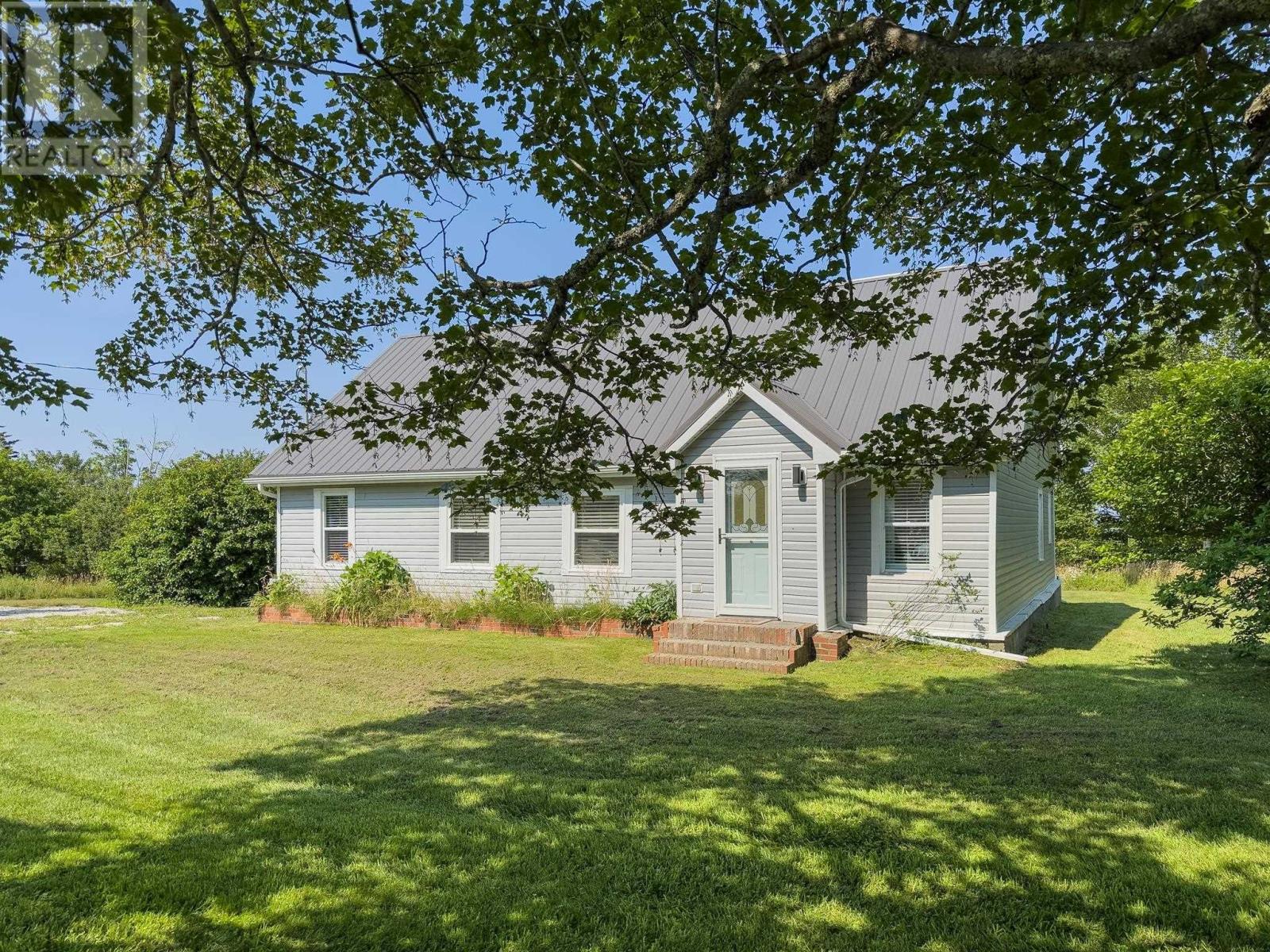 For sale 3823 Highway 3, Lower Argyle, Nova Scotia B0W1W0 202307908