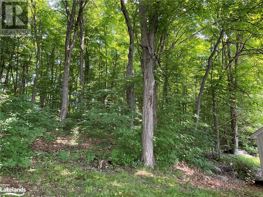 For sale 185 WILSON Lake, Port Loring, Ontario P0H1Y0 40441113