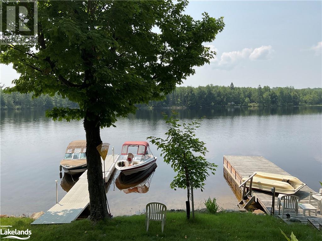 For sale 185 WILSON Lake, Port Loring, Ontario P0H1Y0 40441113
