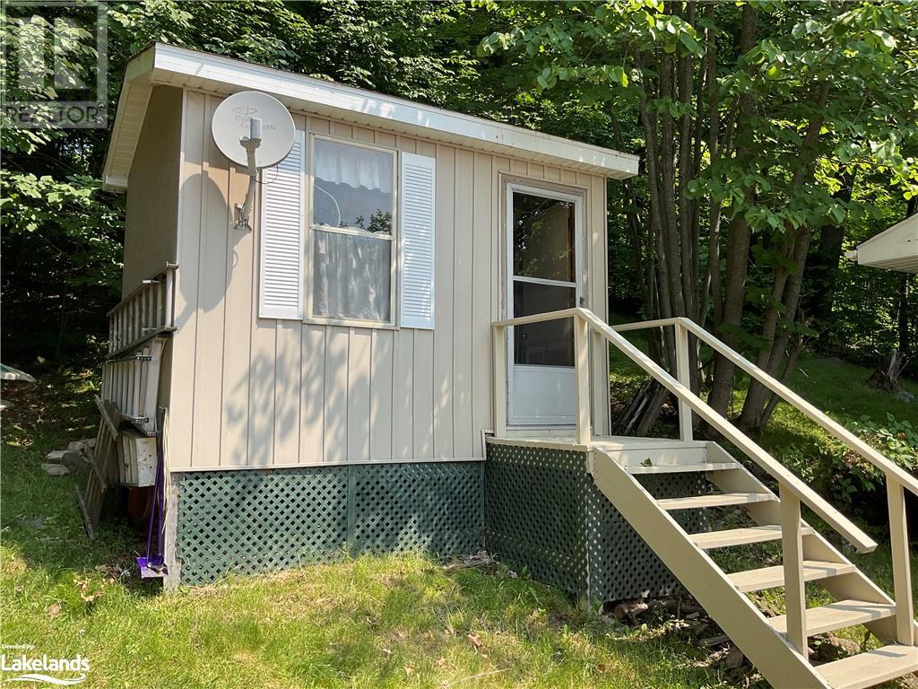 For sale 185 WILSON Lake, Port Loring, Ontario P0H1Y0 40441113