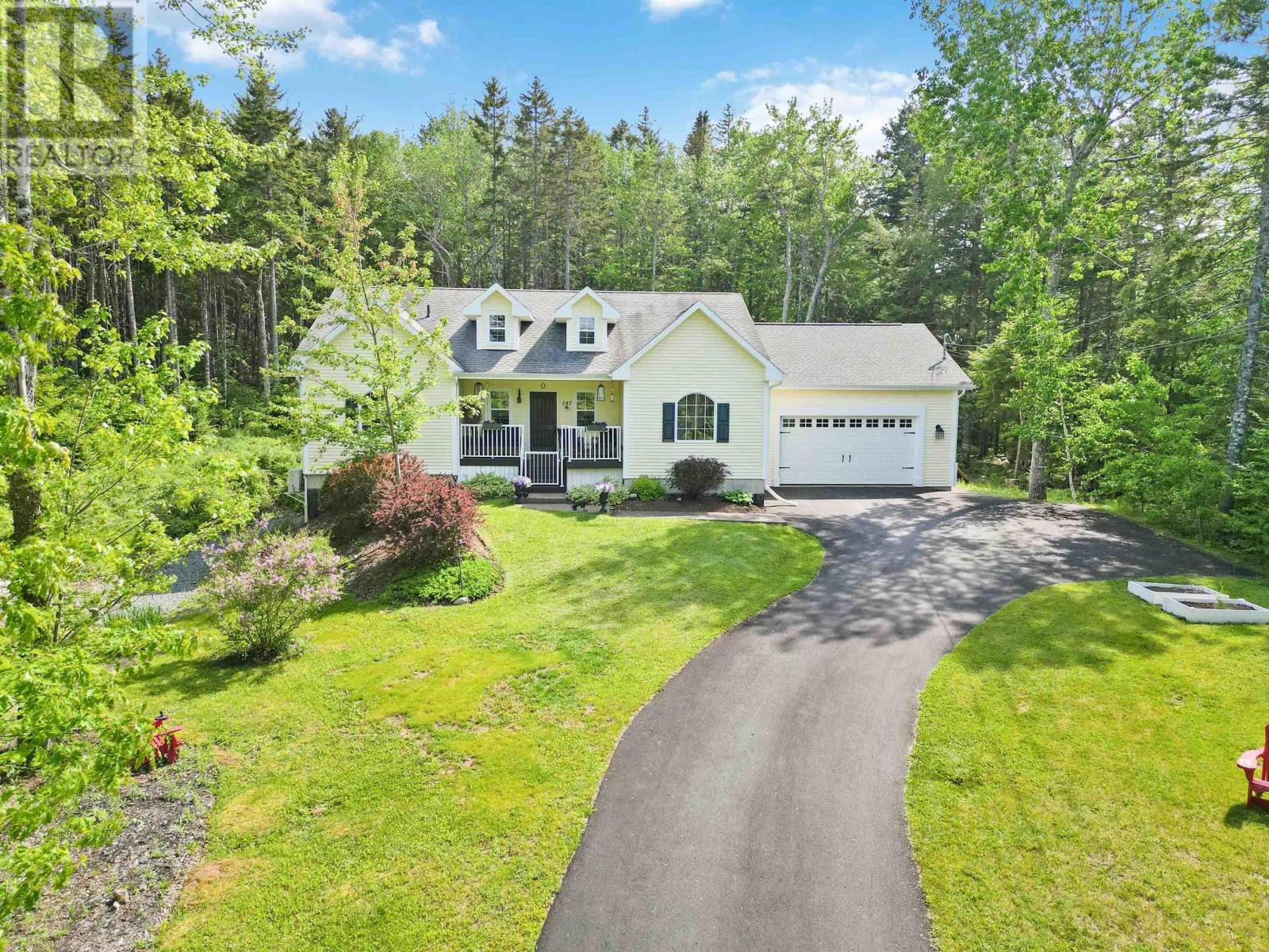 For sale 247 Cindy Drive, Grand Lake, Nova Scotia B2T1B5 202312034