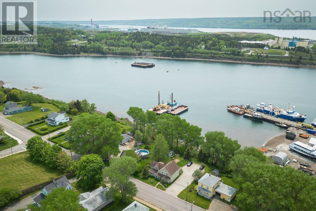 For sale 521 Granville Street, Port Hawkesbury, Nova Scotia B9A2M8