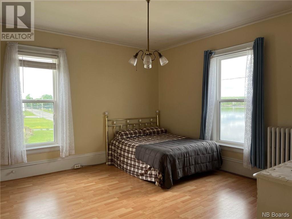 For sale 4430 Water Street, Miramichi, New Brunswick E1N4L7 NB088703