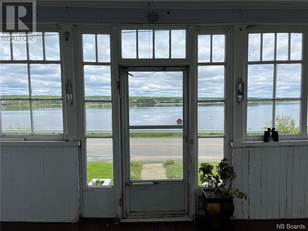 For sale 4430 Water Street, Miramichi, New Brunswick E1N4L7 NB088703