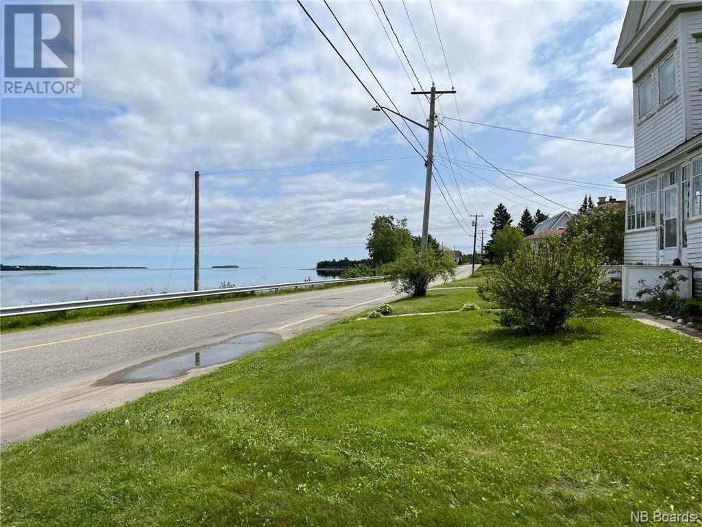 For sale 4430 Water Street, Miramichi, New Brunswick E1N4L7 NB088703