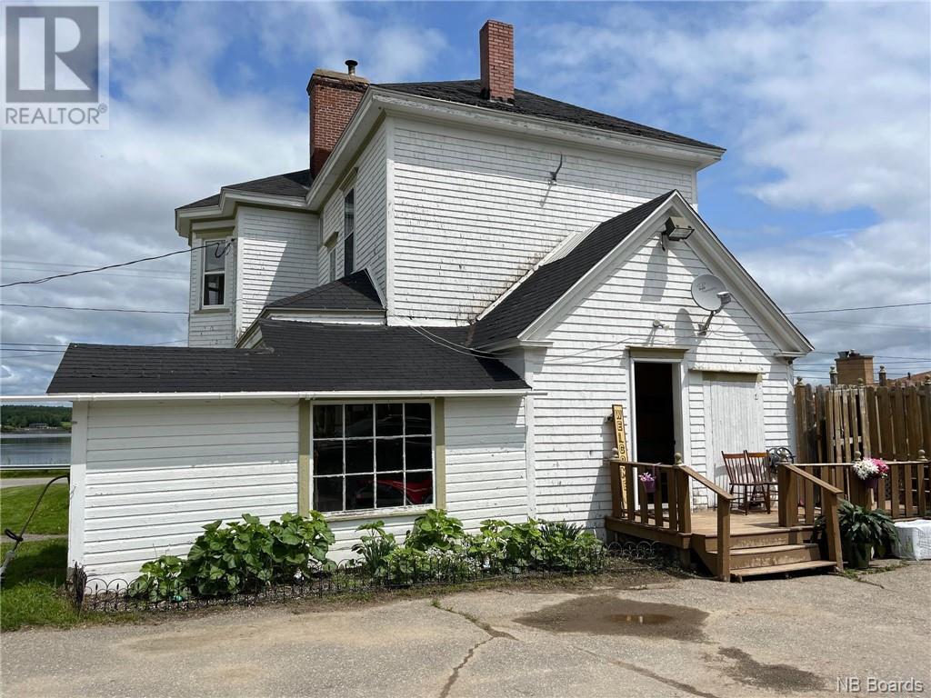 For sale 4430 Water Street, Miramichi, New Brunswick E1N4L7 NB088703