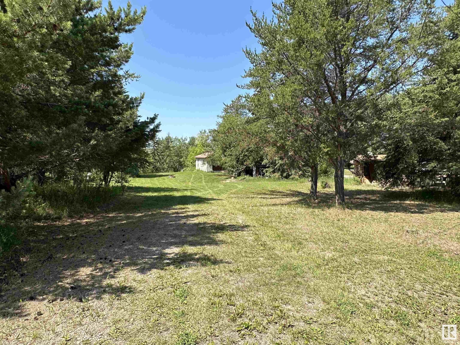 For sale 208 60018 Hwy 657, Rural Bonnyville M.D., Alberta T9N2J6