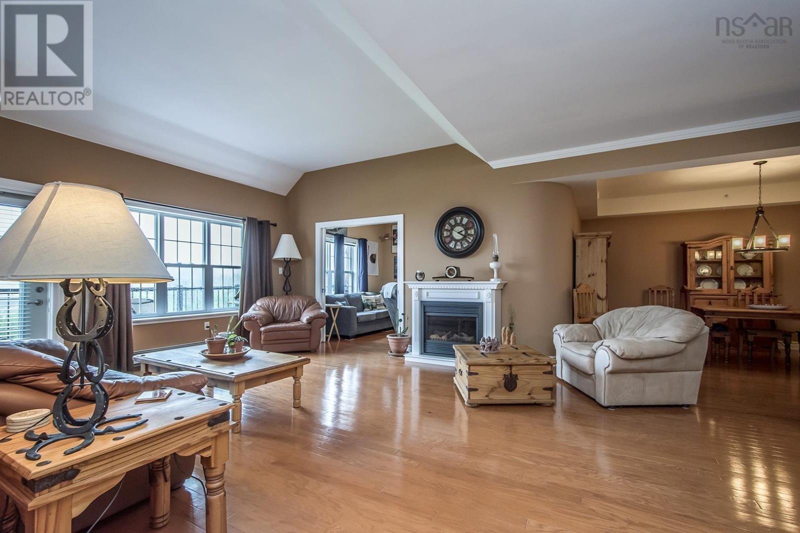 403 116 Larry Uteck Boulevard, Halifax, Nova Scotia B3M4Y1 REALTOR.ca