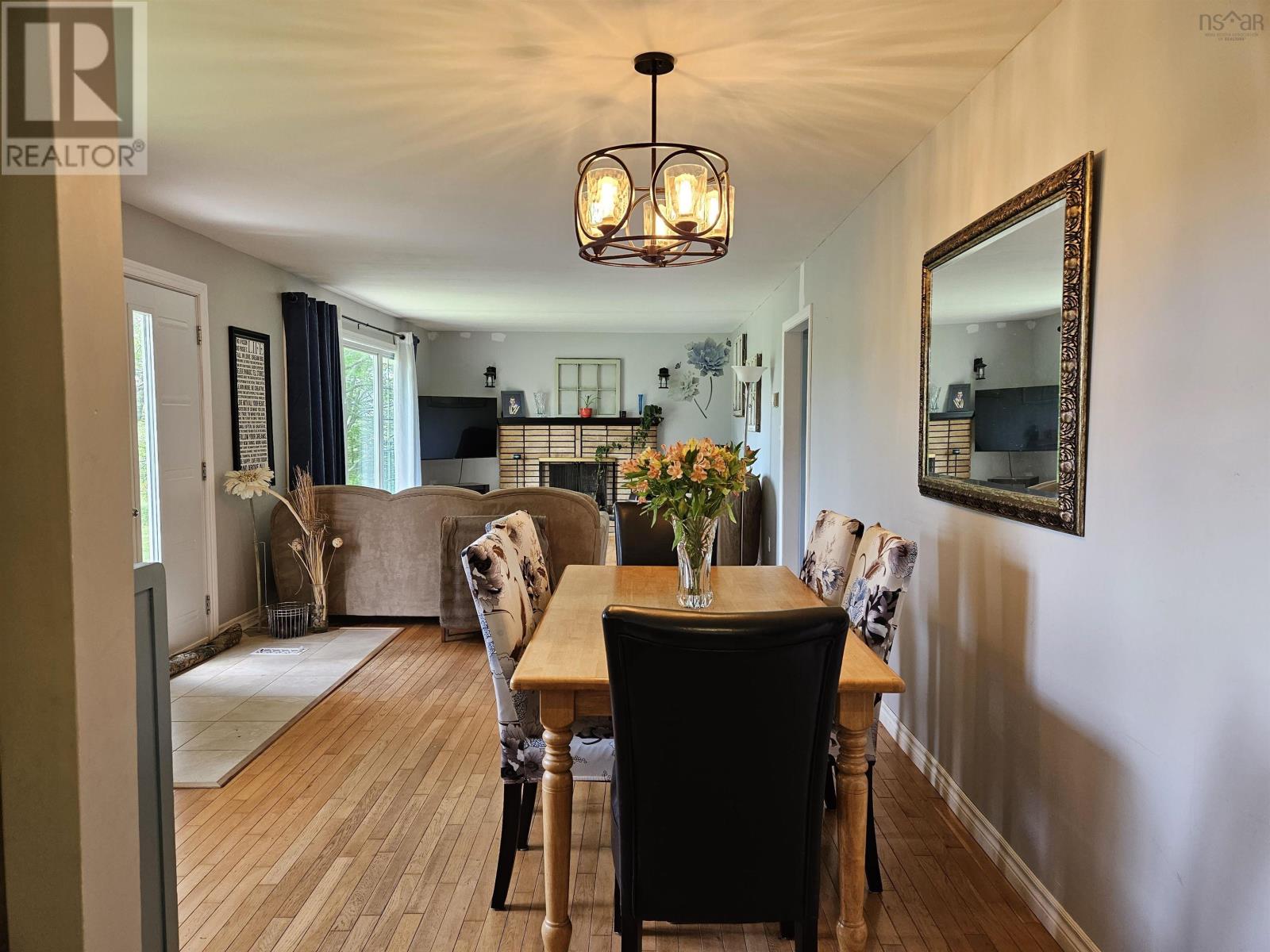 For sale 544 Lake Road, Noel, Nova Scotia B0N1T0 202312826 REALTOR.ca