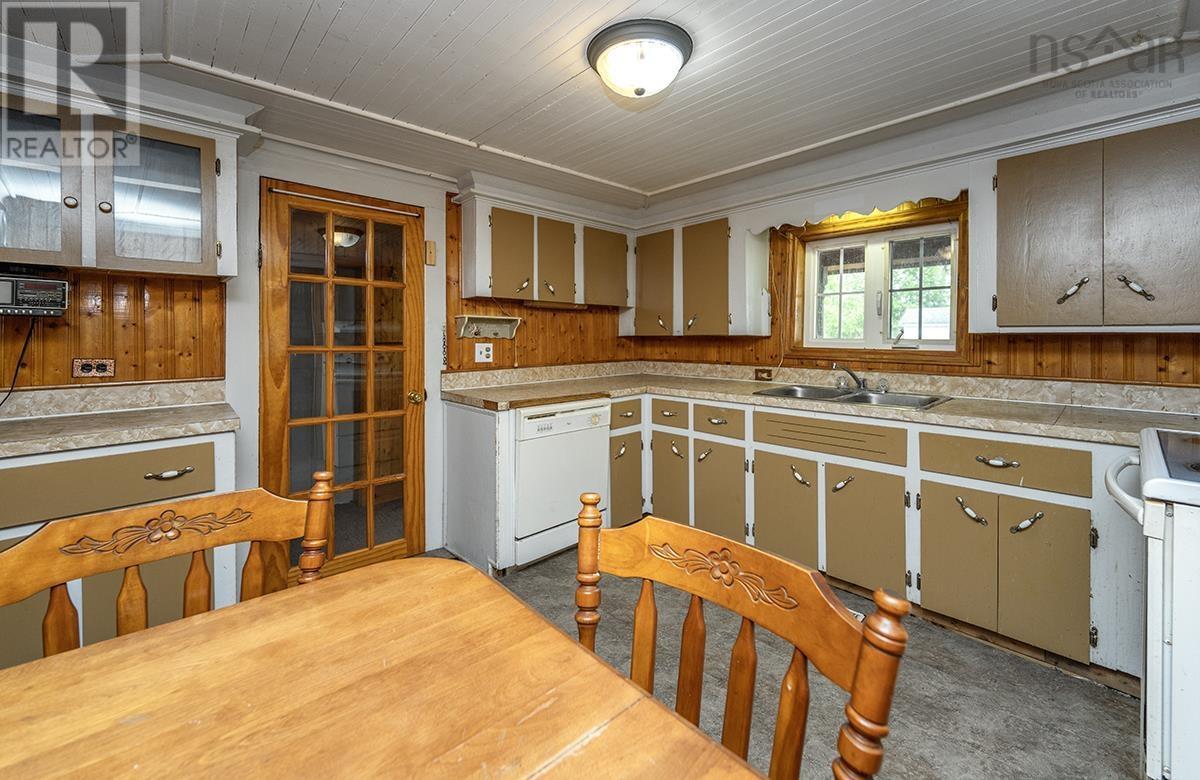 6319 Highway 215, Cheverie, Nova Scotia B0N2A0 | REALTOR.ca