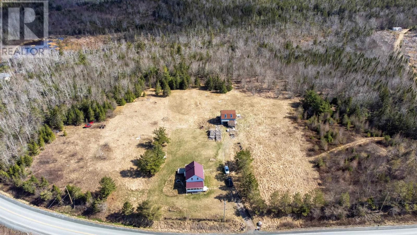 For sale 8376 Moose River Road, Lindsay Lake, Nova Scotia B0N1X0
