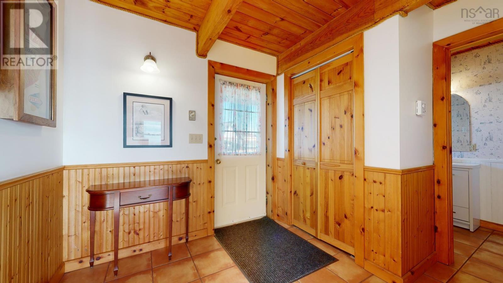 For sale 27 Locke Street, Lockeport, Nova Scotia B0T1L0 202226992