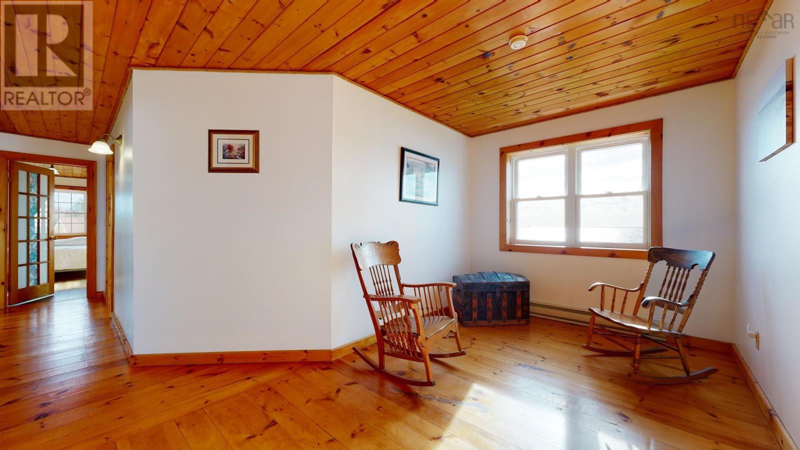 For sale 27 Locke Street, Lockeport, Nova Scotia B0T1L0 202226992