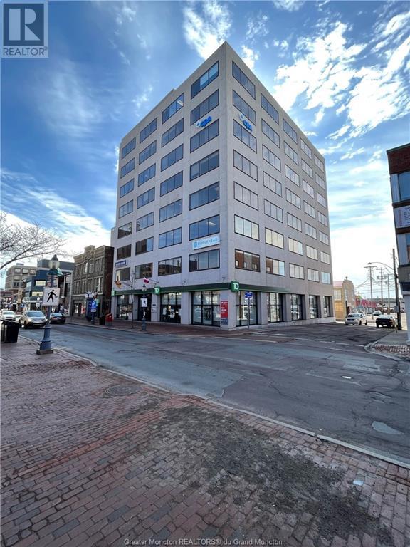 For lease 860 Main ST, Moncton, New Brunswick E1C1G2 M152862