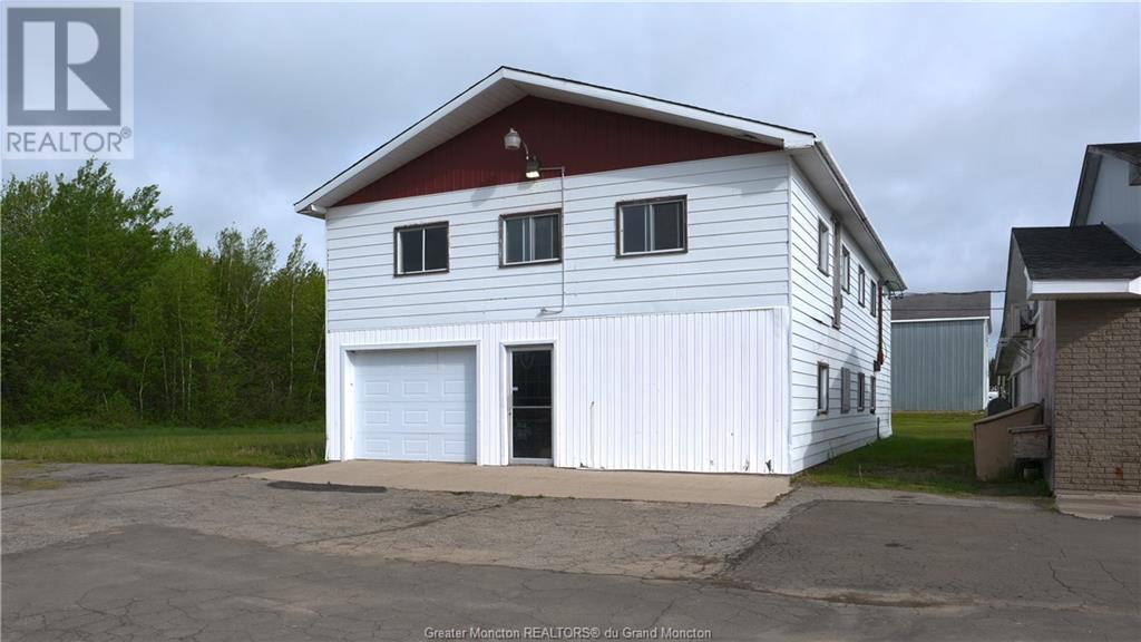 For sale 9514 Main ST, Richibucto, New Brunswick E4W4E4 M153371