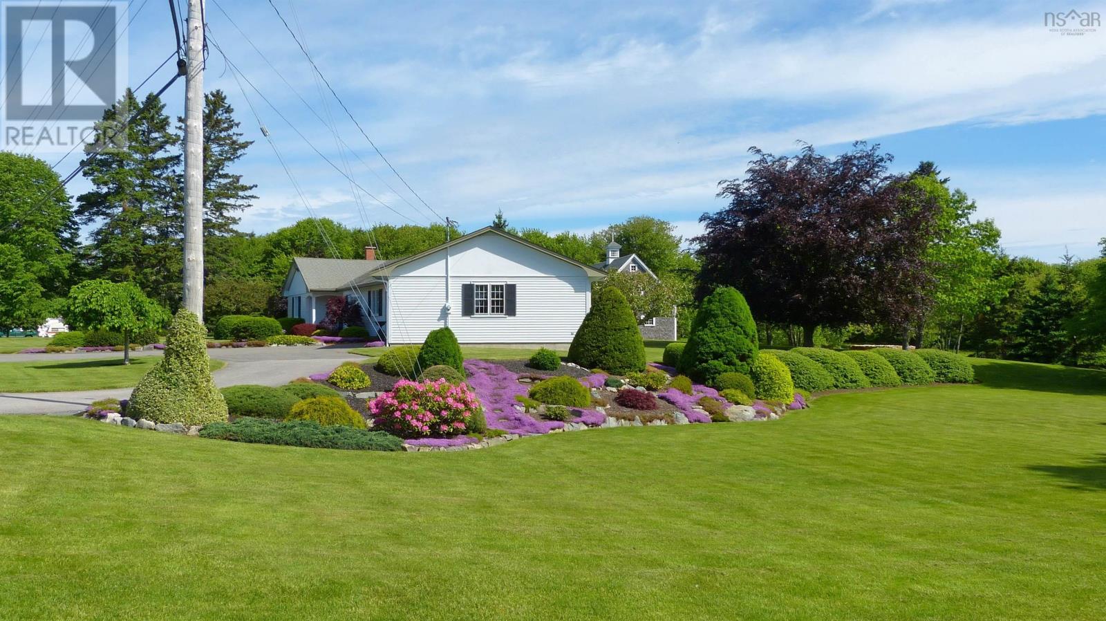 For sale 8348 Highway 3, Tusket, Nova Scotia B0W3M0 202311053