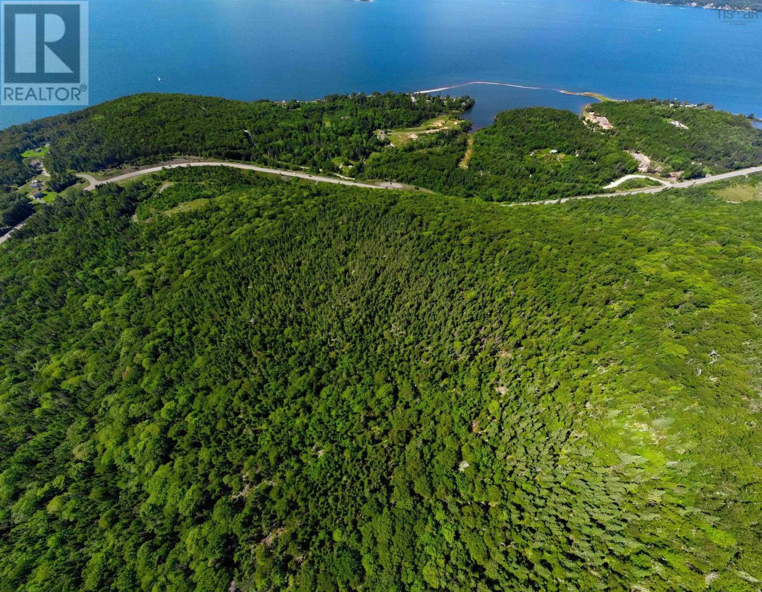 For sale 4 Highway, Big Pond, Nova Scotia B1J1R6 202313672 REALTOR.ca