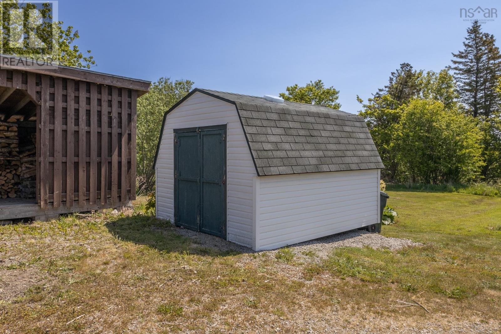 For sale 1017 Lakeside Road, Milton Highlands, Nova Scotia B5A5K1