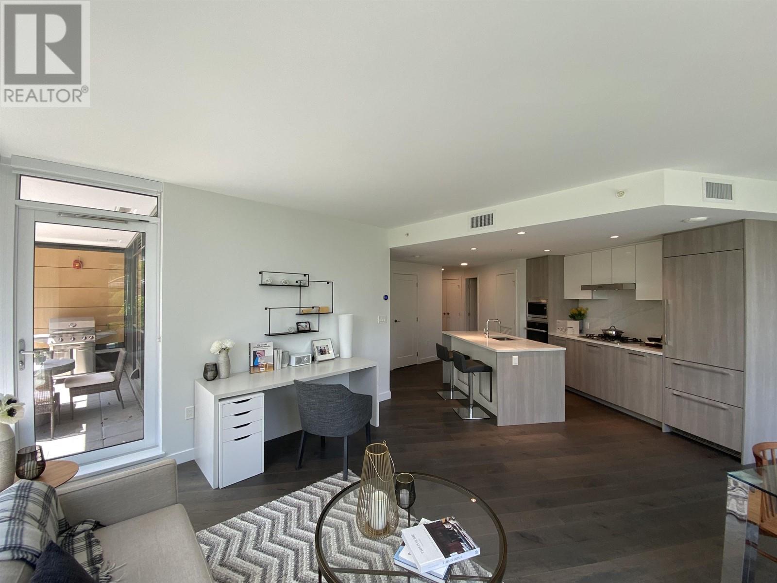 À vendre 1300 8155 CAPSTAN WAY,