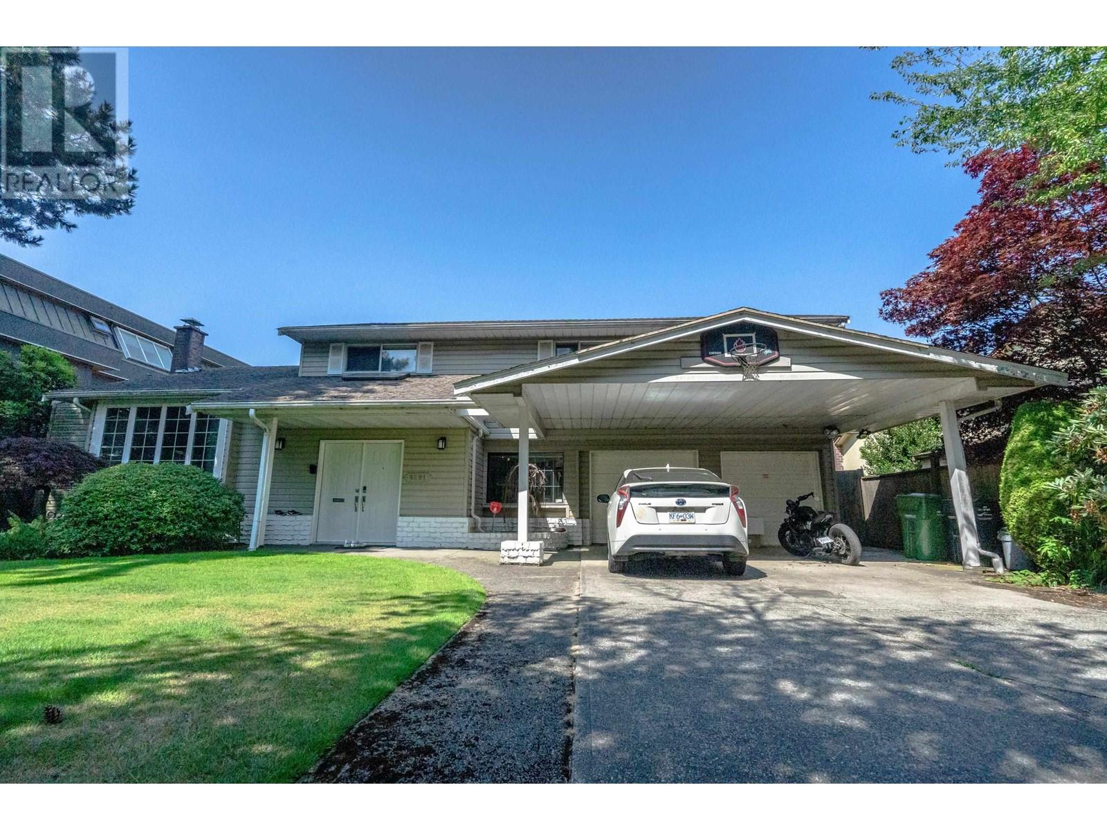 For sale 8591 SEAFAIR DRIVE, Richmond, British Columbia V7C1X7
