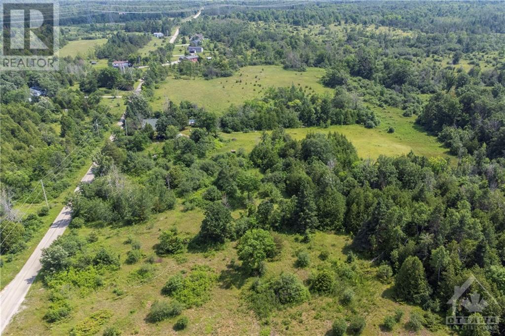 For sale 601 WEEDMARK ROAD UNIT1, Montague, Ontario K7A4S6 1350530 REALTOR.ca