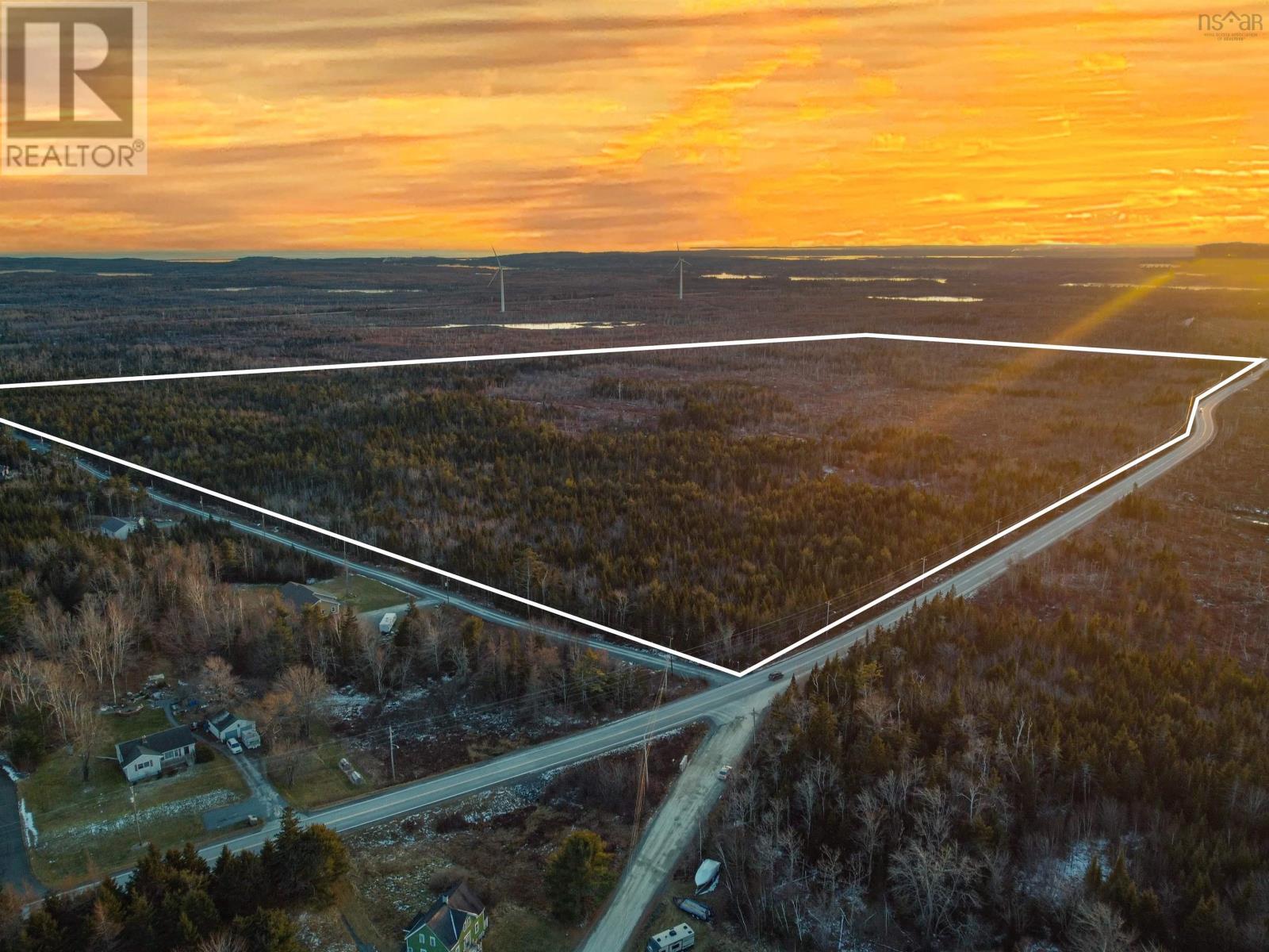 For sale Block 3 Highway 7, Lake Echo, Nova Scotia B3E1E5 202300733