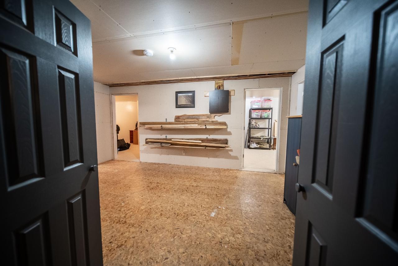 For sale 9656 CLEARVIEW ROAD, Cranbrook, British Columbia V1C7E2