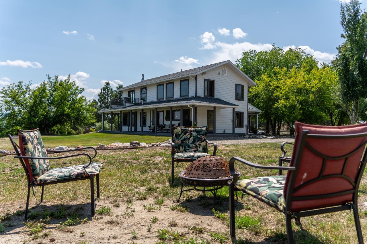 For sale 9656 CLEARVIEW ROAD, Cranbrook, British Columbia V1C7E2