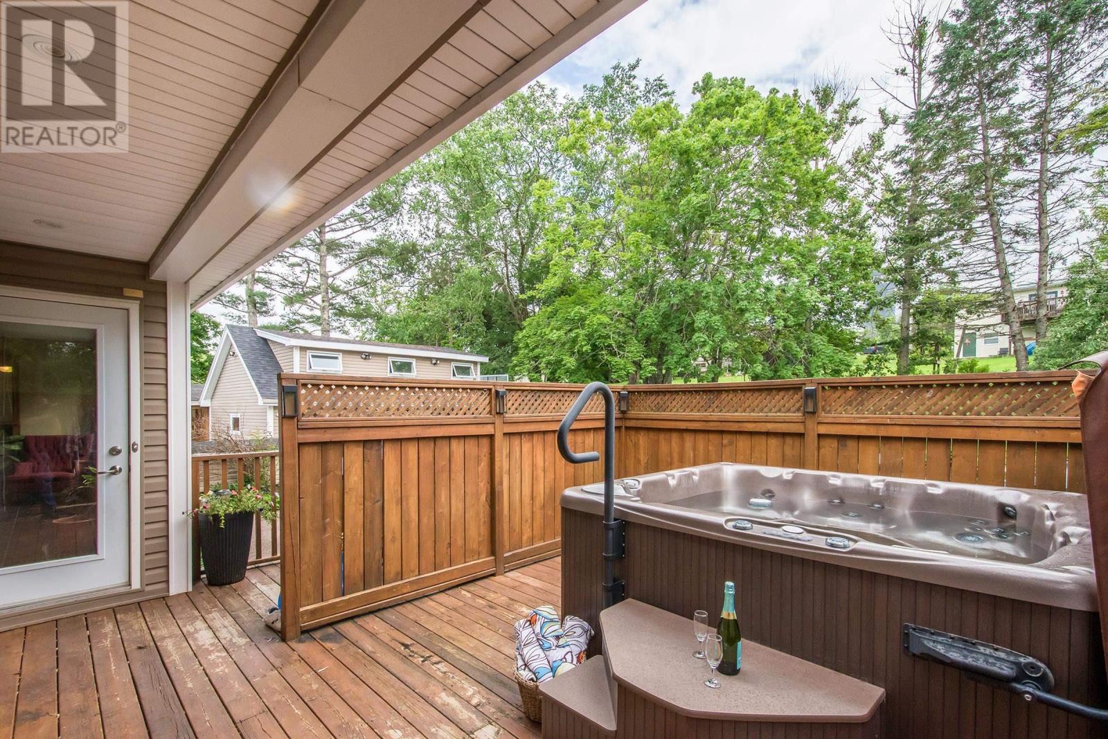 For sale 19 Ettinger Hill, Shubenacadie, Nova Scotia B0N2H0