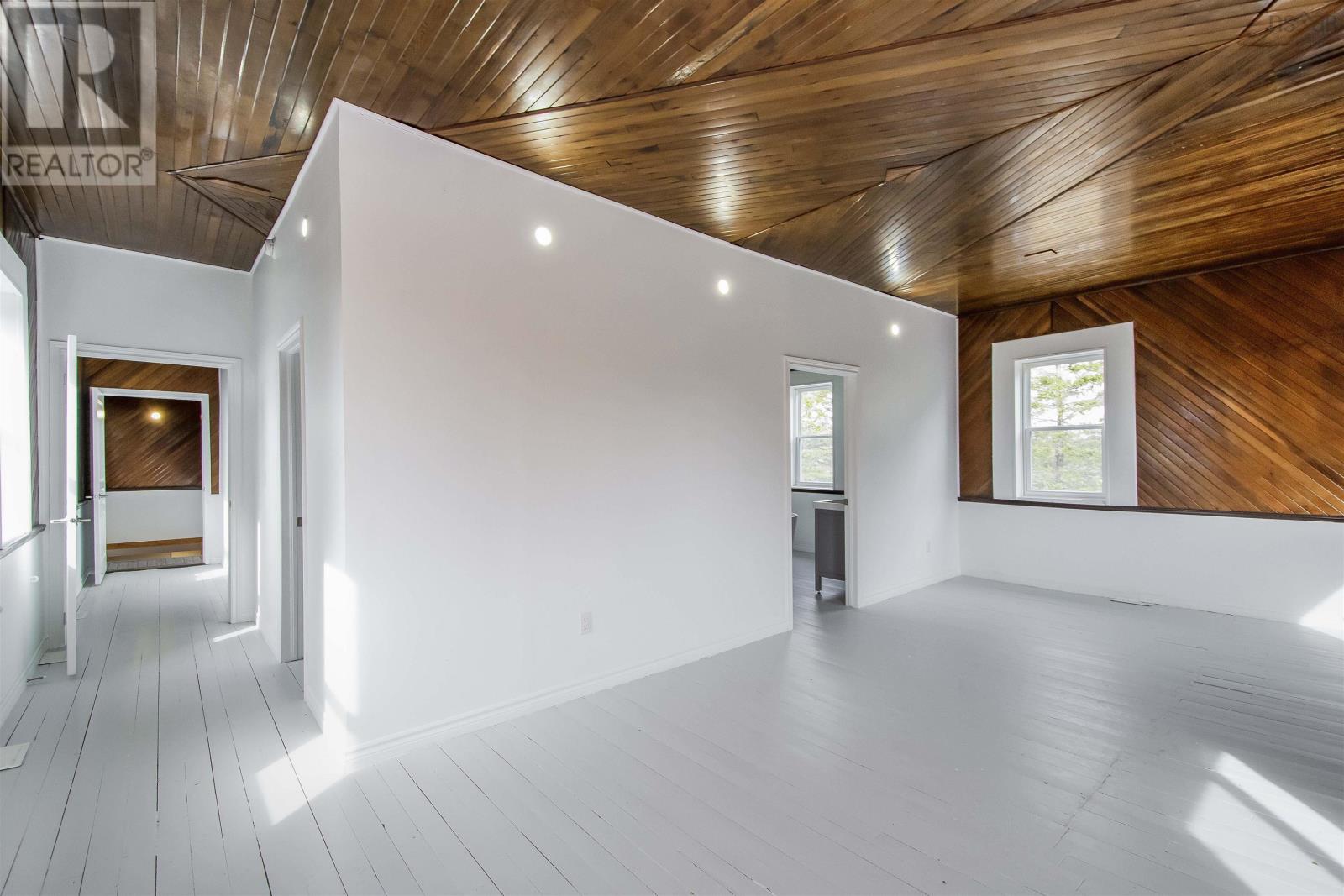 For sale 34 Moser River North Road, Moser River, Nova Scotia B0J2K0 202303624 REALTOR.ca