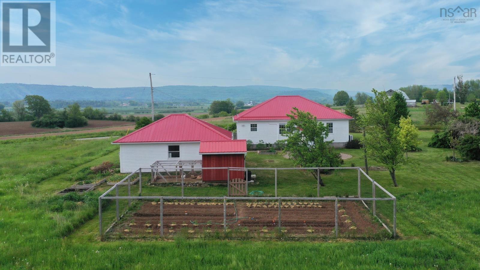 For sale 1096/1112 Falmouth Dyke Road, Upper Falmouth, Nova Scotia