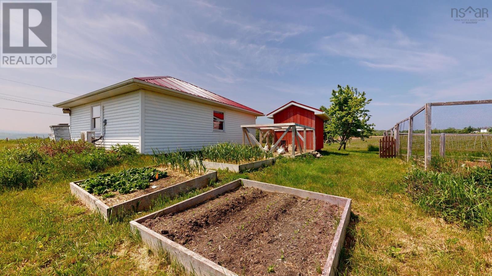 For sale 1096/1112 Falmouth Dyke Road, Upper Falmouth, Nova Scotia