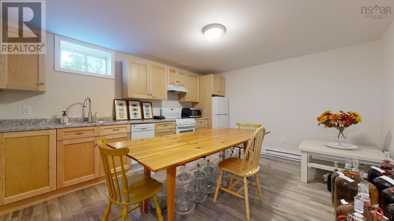 For sale 1096/1112 Falmouth Dyke Road, Upper Falmouth, Nova Scotia