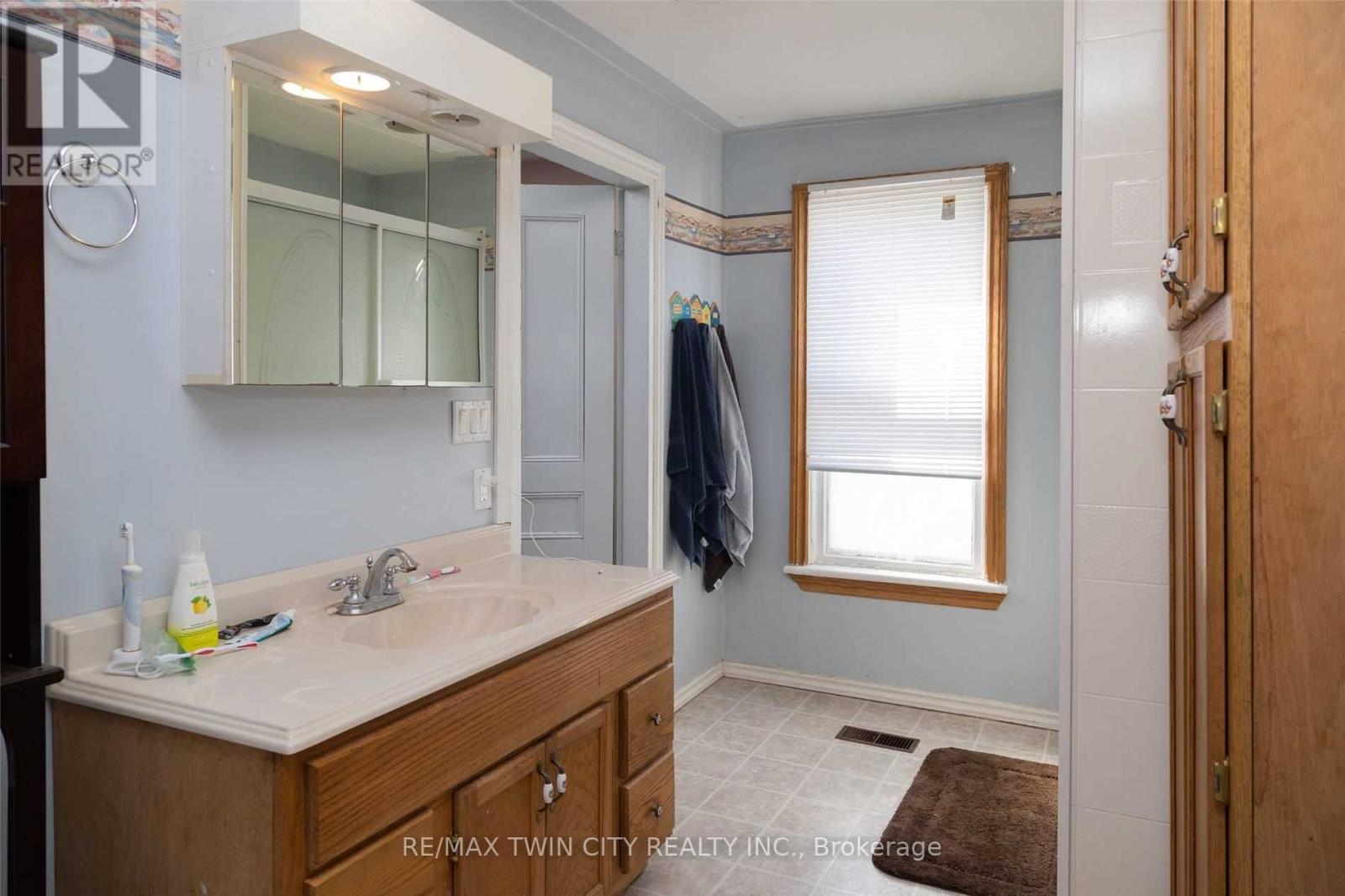 For sale 471 LYNEDOCH ROAD, Norfolk, Ontario N4B2W4 X5784176