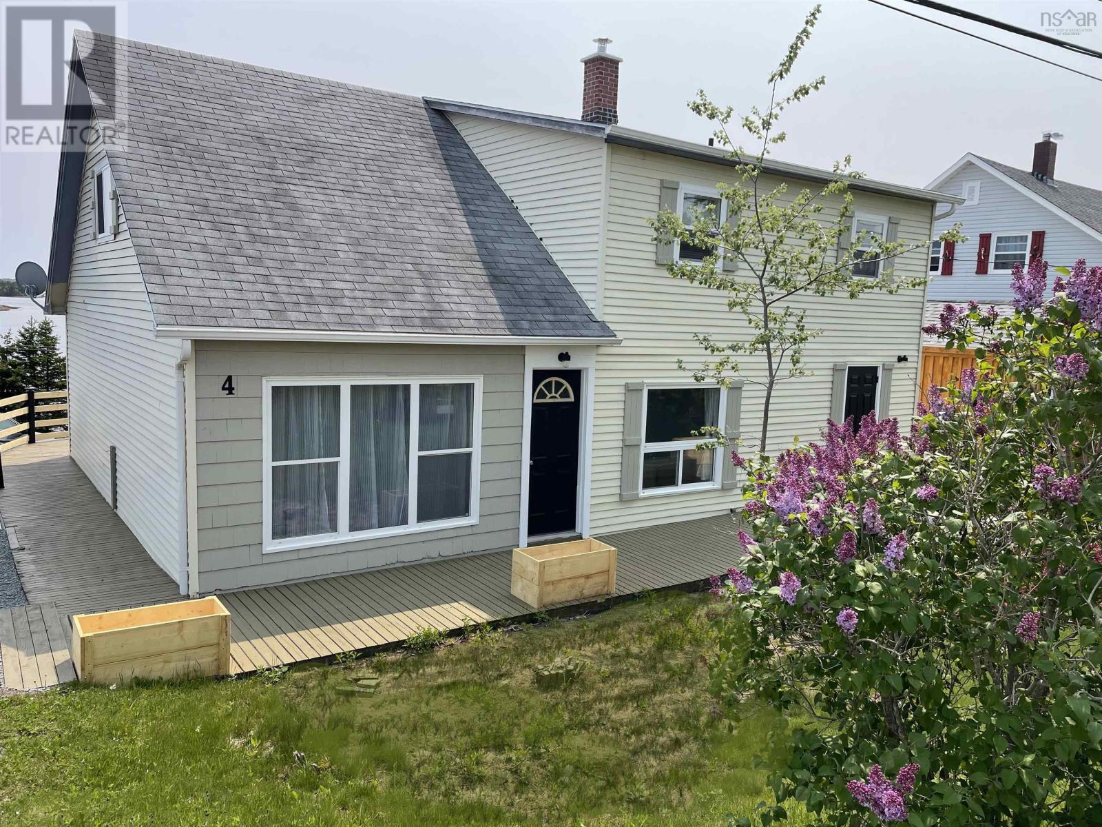 For sale 4 Grandique Ferry Road, Louisdale, Nova Scotia B0E1V0